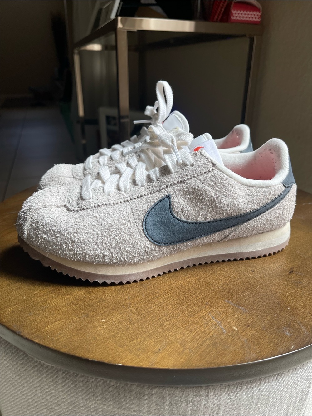 Nike Women's Suede Cortez in Light Gray with Black/Gray Swoosh ** EUC **